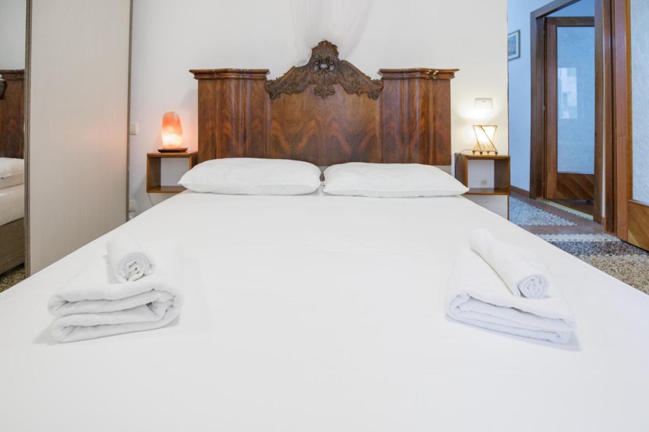 Gozzi House - Comoda Casa - Free Parking - Easy To Venice! Mestre Exterior photo