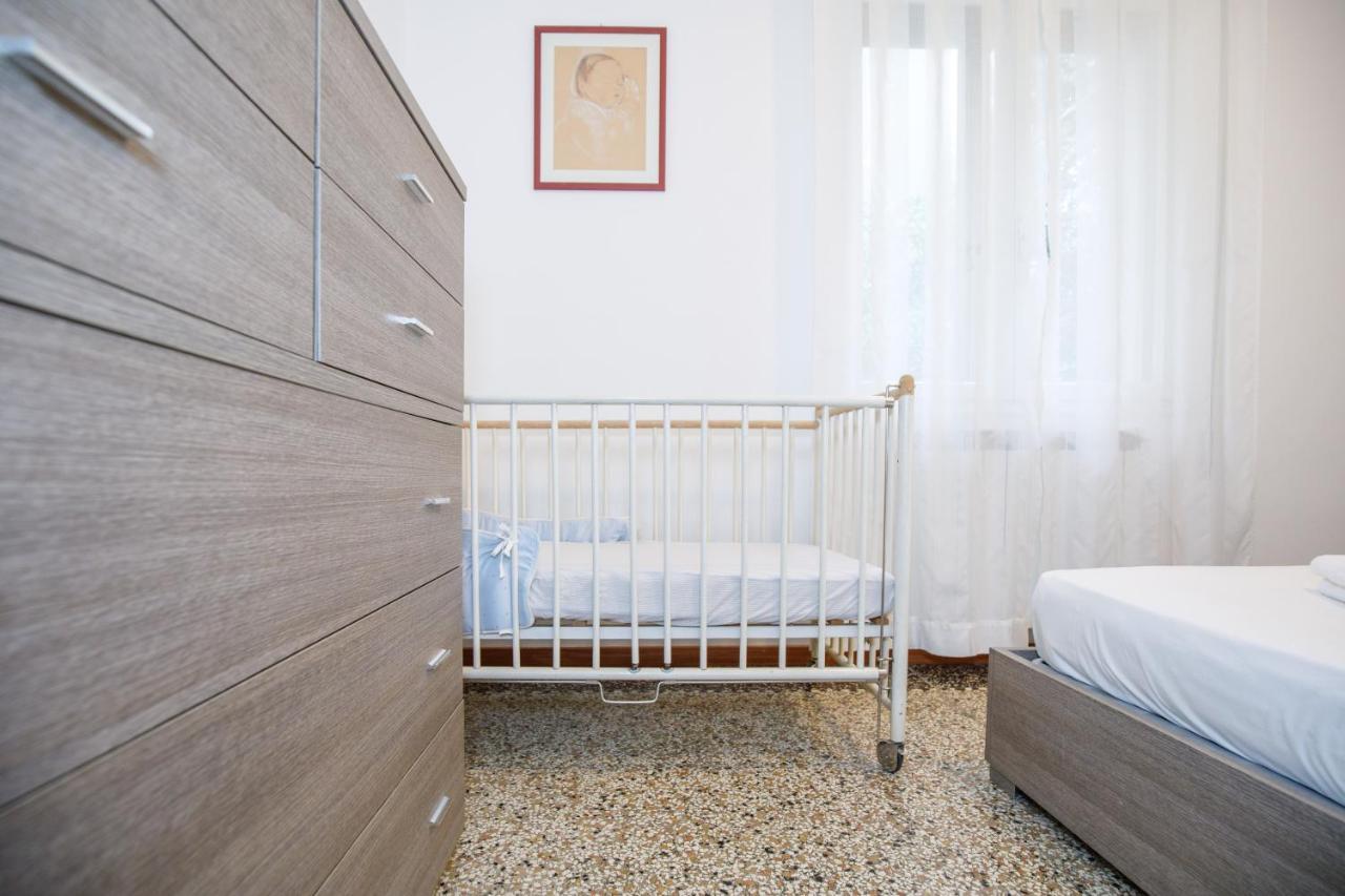Gozzi House - Comoda Casa - Free Parking - Easy To Venice! Mestre Exterior photo